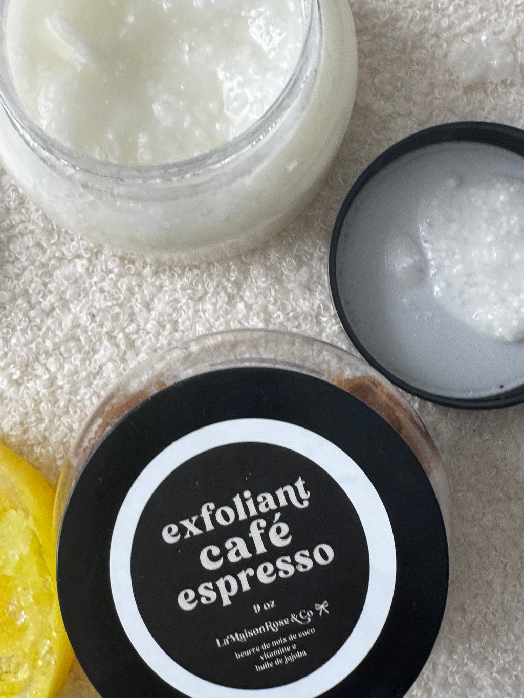 Exfoliant 9oz: Contenant  de plastique