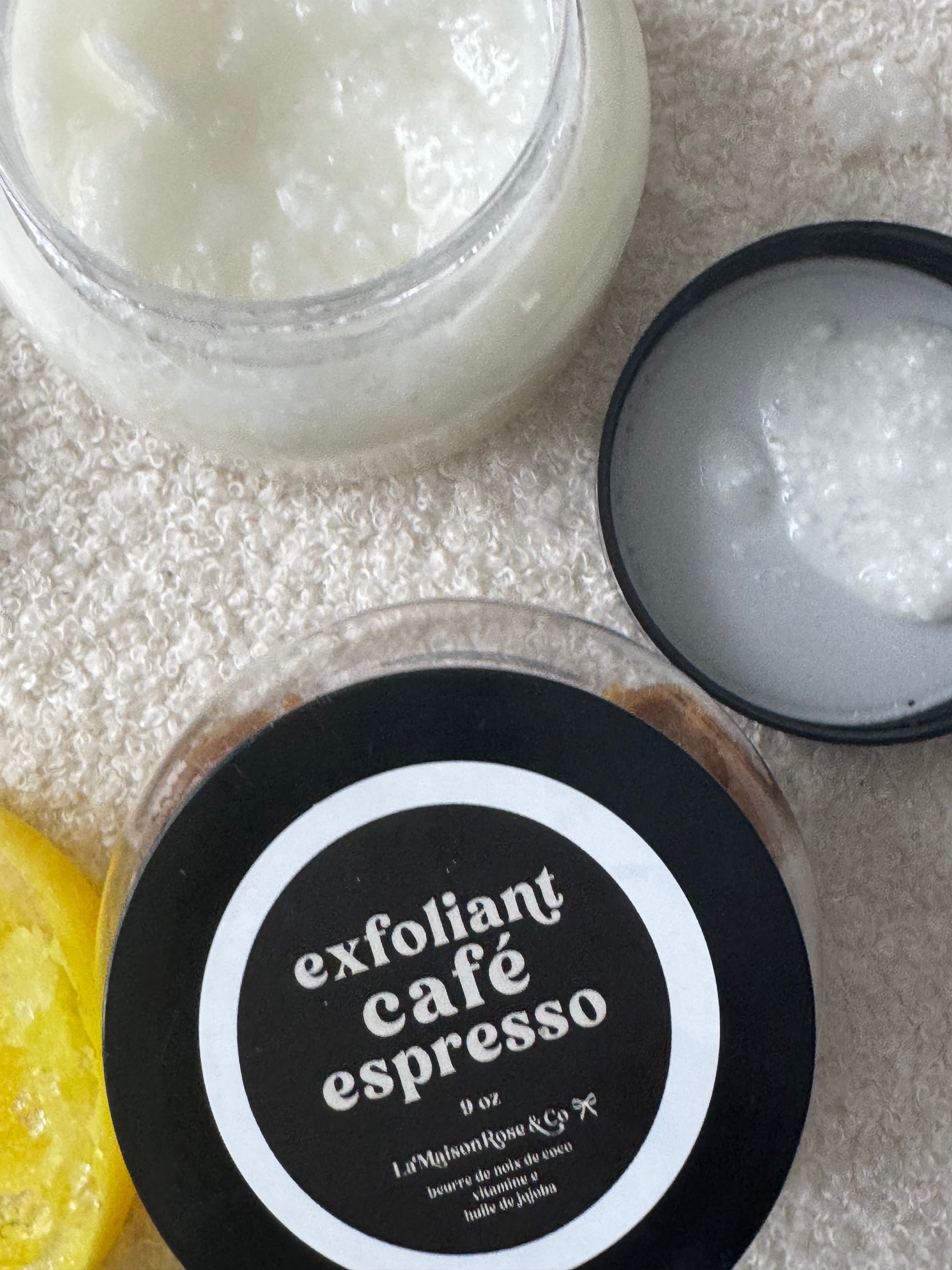 Exfoliant 9oz: Contenant  de plastique