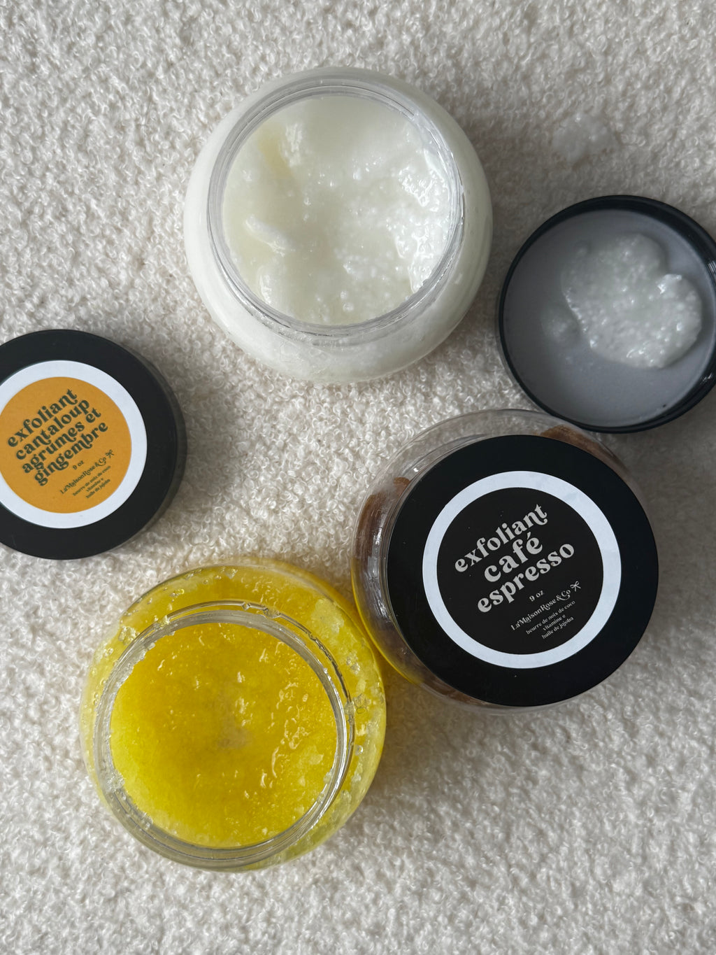 Exfoliant 9oz: Contenant  de plastique