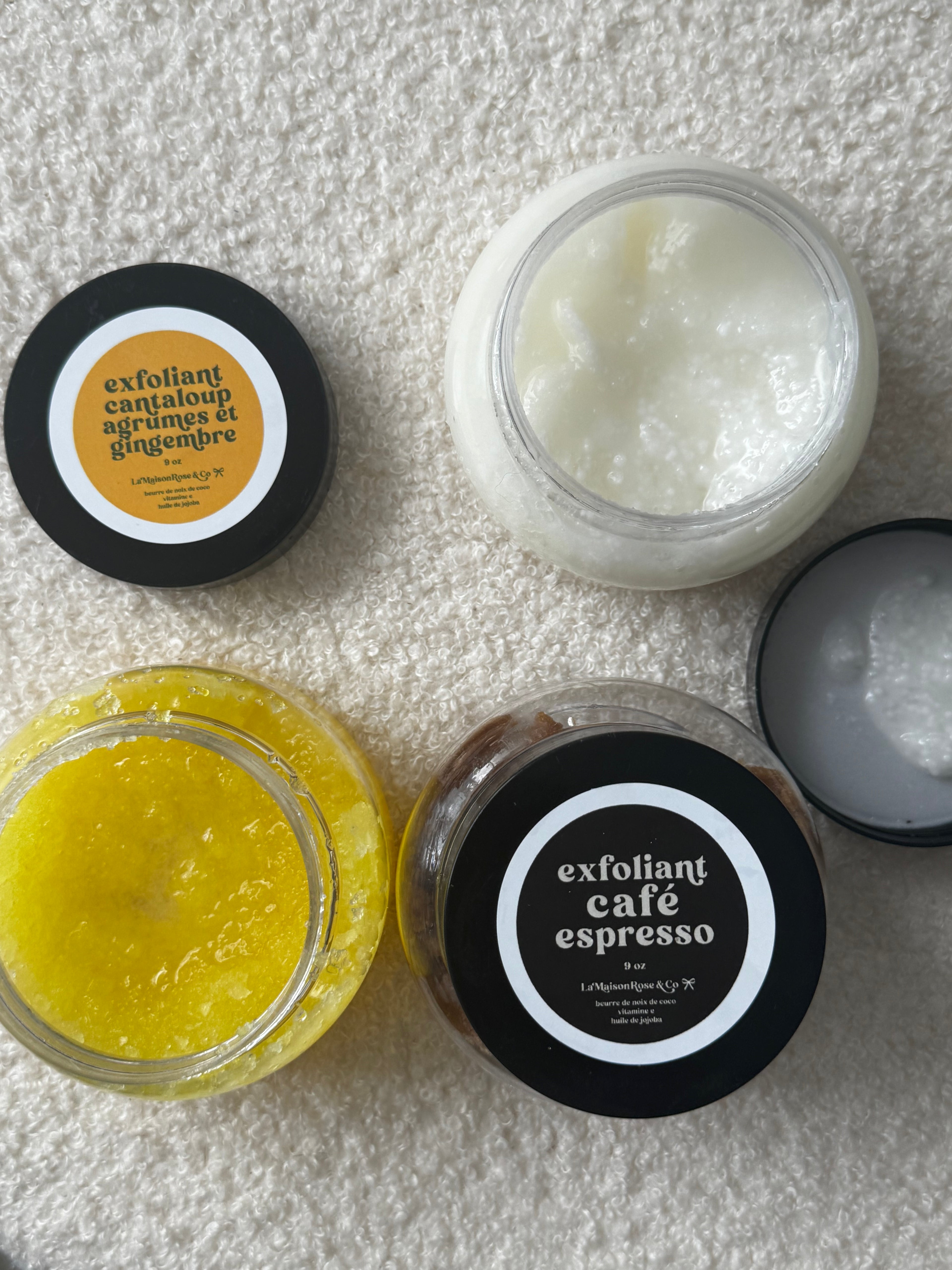 Exfoliant 9oz: Contenant  de plastique