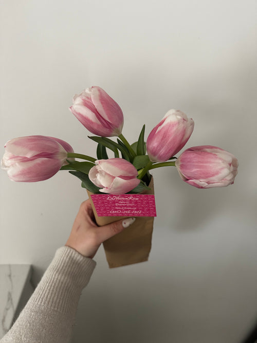 Bouquet LaMia Rose six tulipes