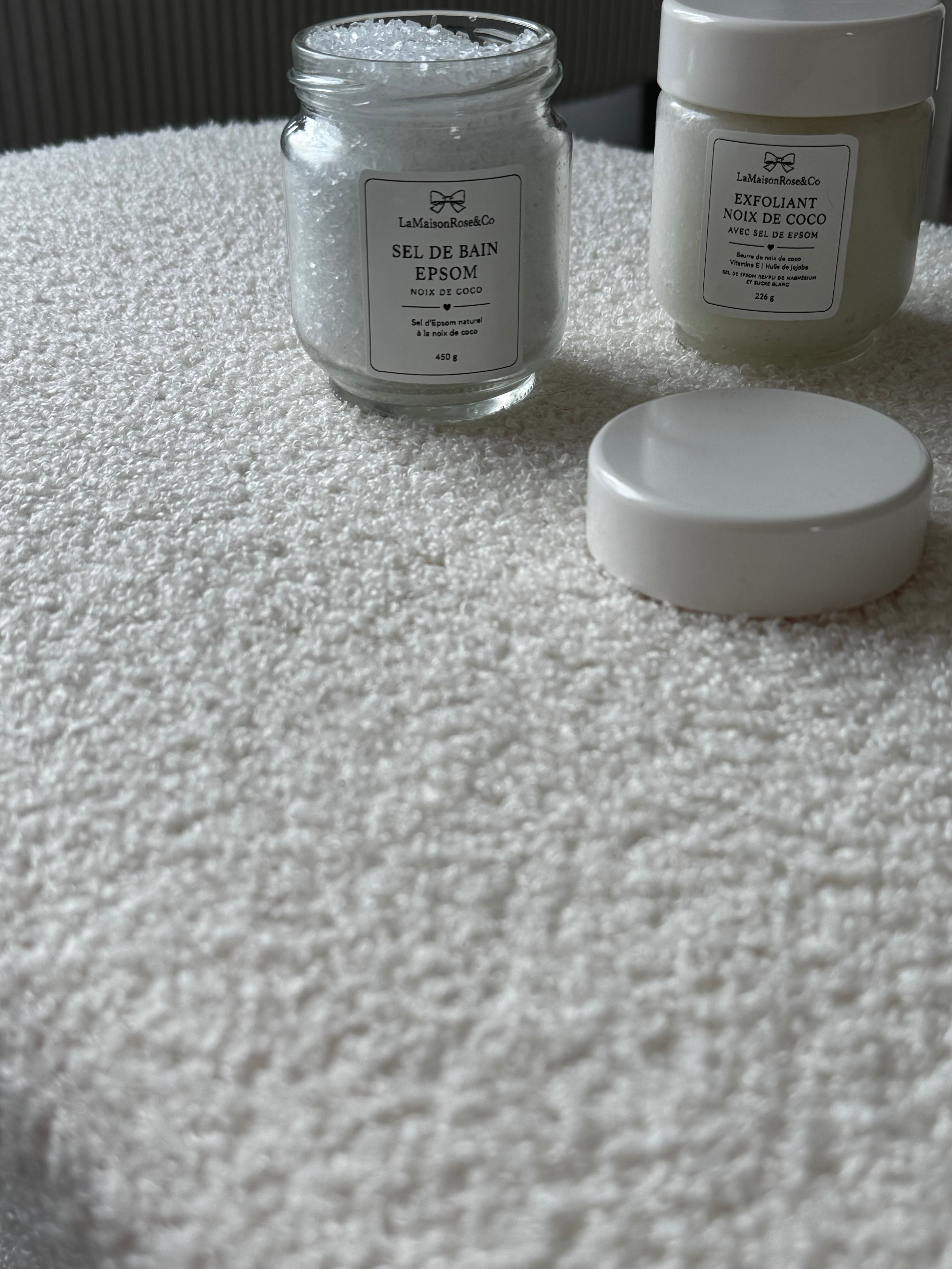 Sel naturel d’Epsom — LaMaisonRose & Co
Fait à la main • Format 450 g