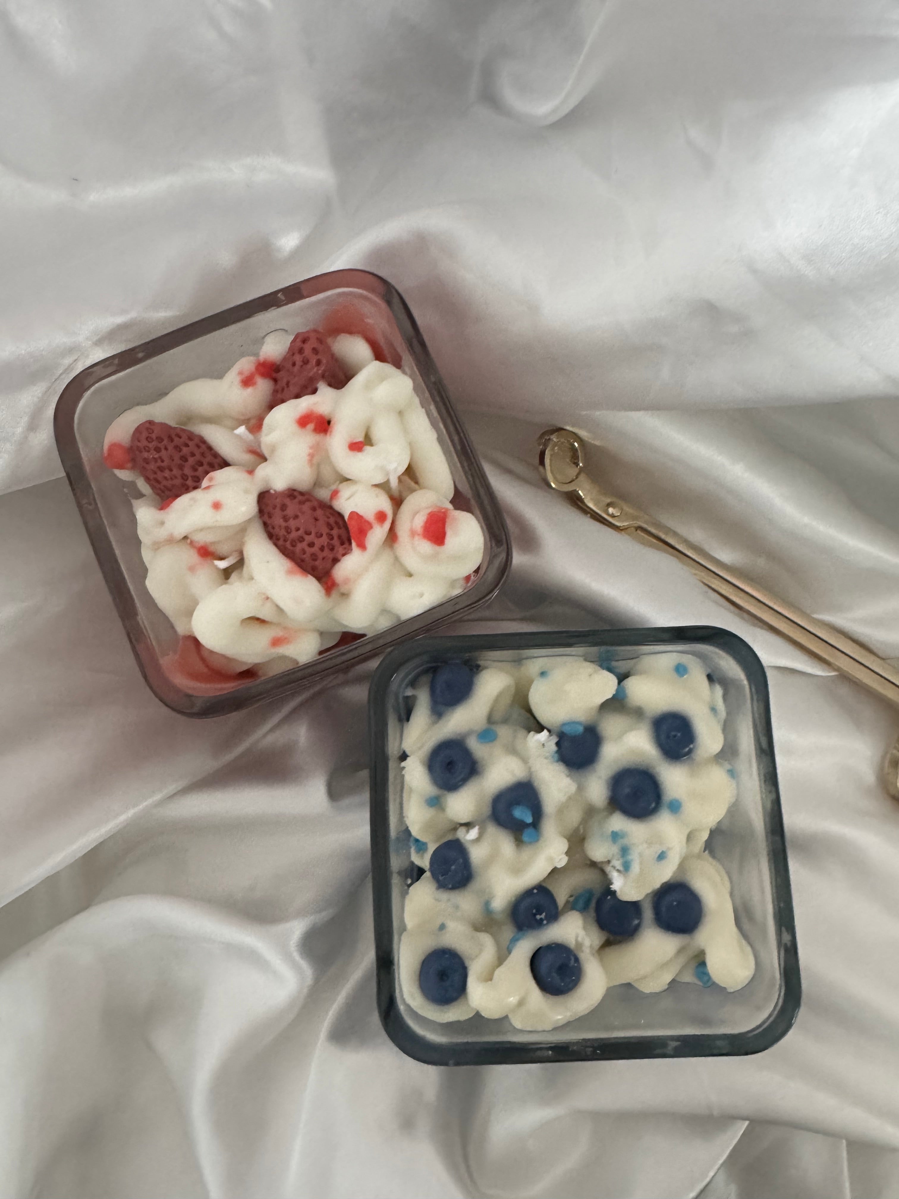 Chandelle 3 mèches – Vanille & Bleuets sucrés
