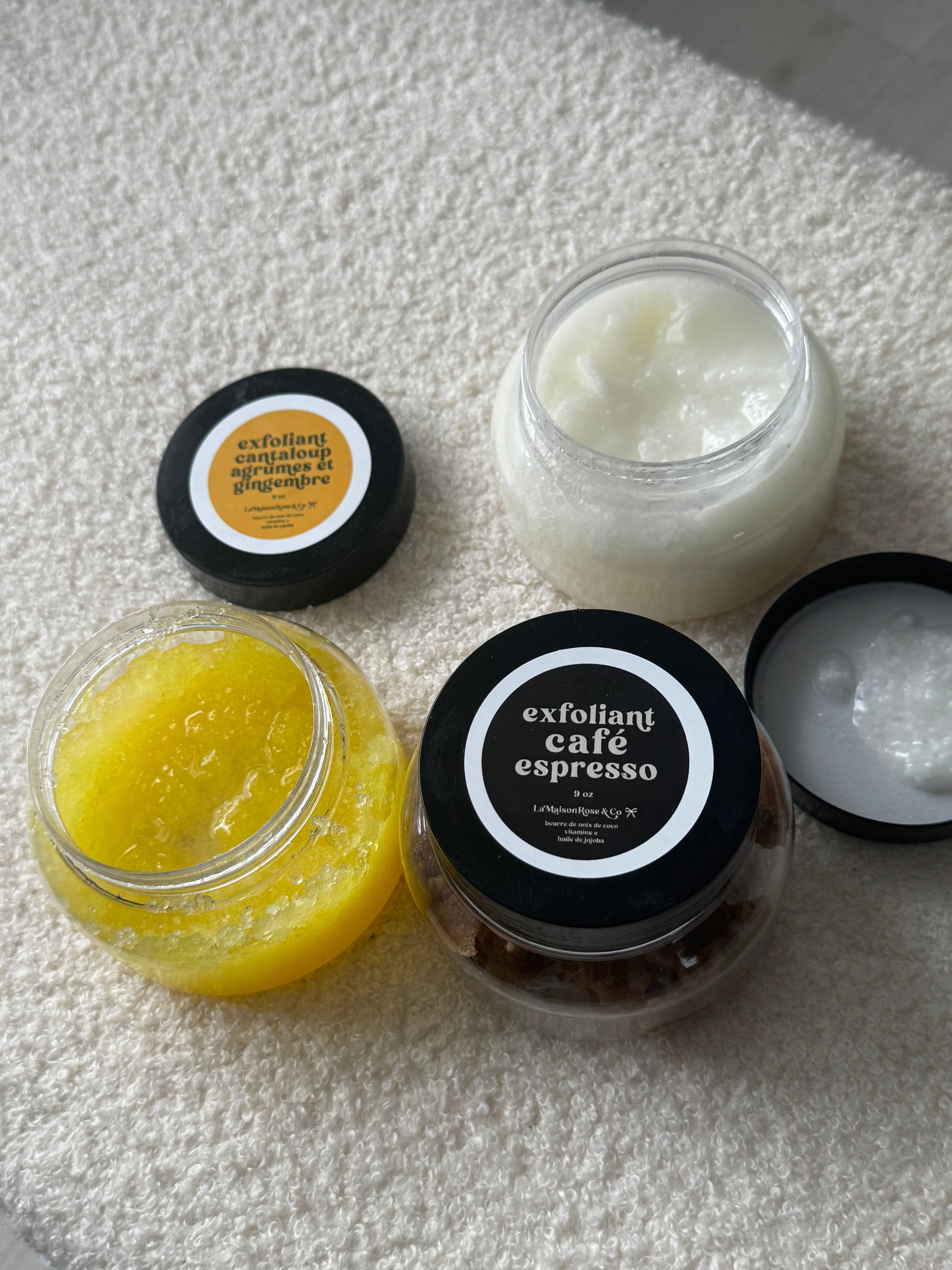 Exfoliant 9oz: Contenant  de plastique