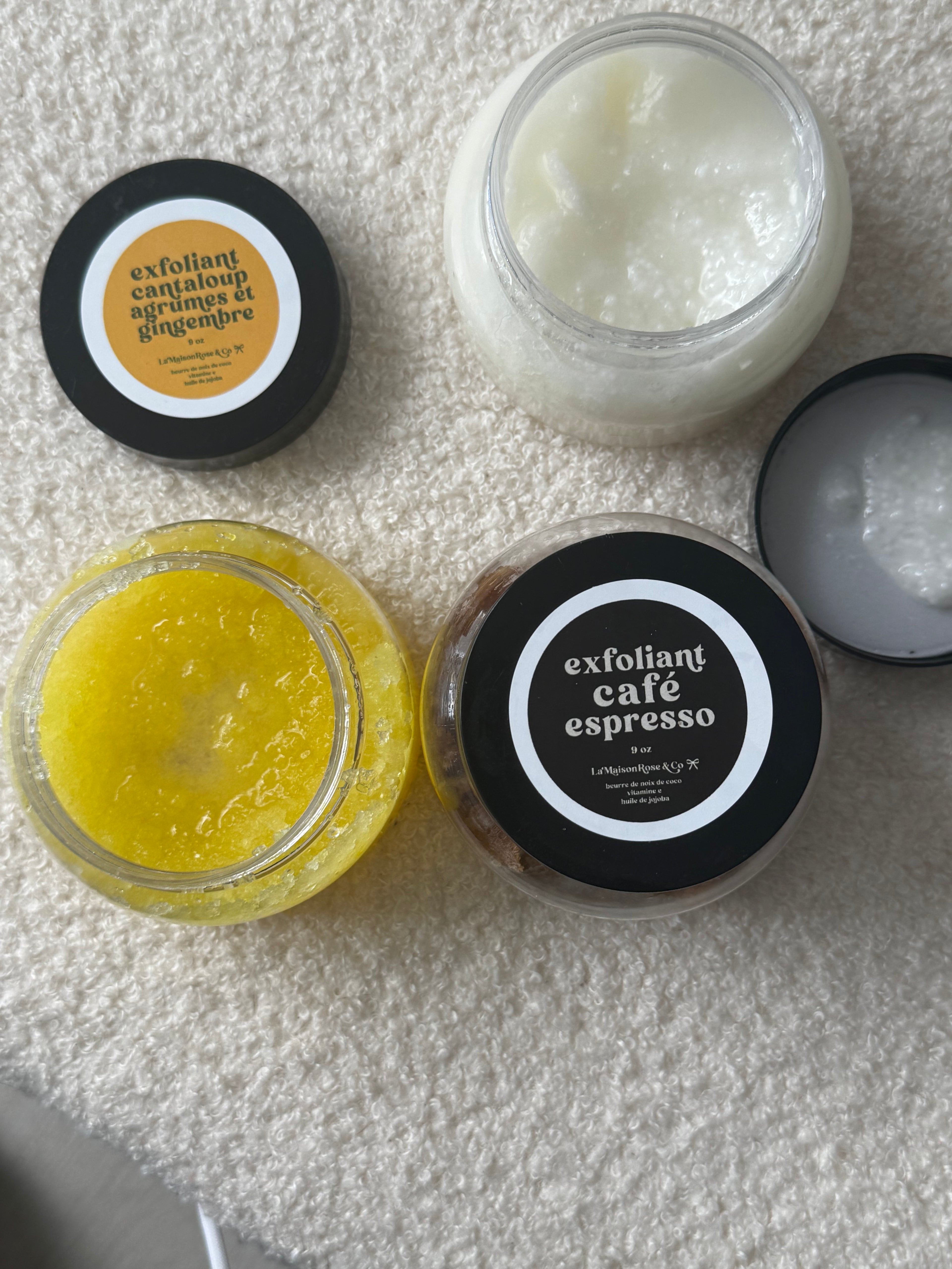 Exfoliant 9oz: Contenant  de plastique